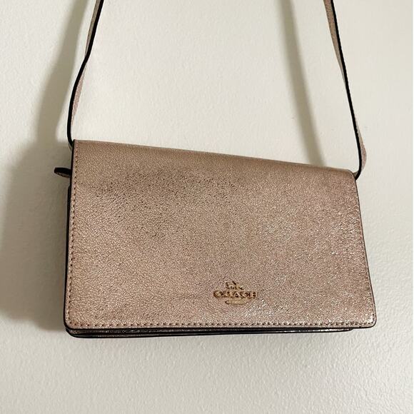 NWT Coach Foldover Clutch Rose Gold Crossbody - Picture 5 of 10
